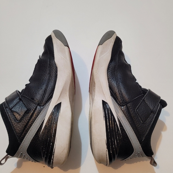 Air Jordan Flight kids sneakers size 2Y - Picture 7 of 11